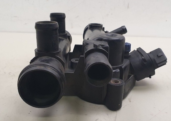 PATHFINDER III R51 2.2 2.5 DCI Master 2 8200262237 Renault Nissan Termostato