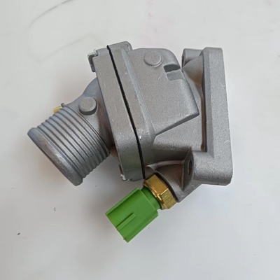 30777475 4816.90D Termostato do refrigerante do motor para Volvo S60 V70 Black Finish 2.4 Motor
