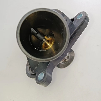 11517789014 11517805811 Combustível de refrigeração do motor