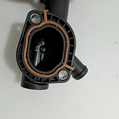 Assento Compatível 03L 121 132f Flange de mangueira de arrefecimento Assento de montagem de carro para V-W Audi Fabia