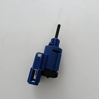1J0 927 189 Interruptor de segurança de arranque de embreagem feito de plástico ABS para Audi/Volkswagen