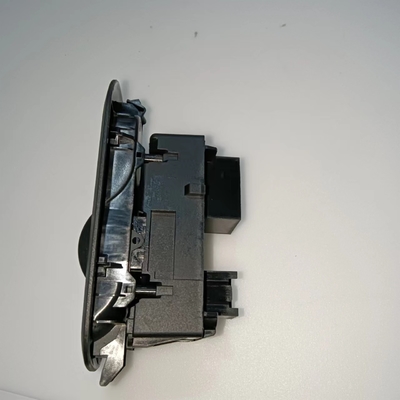 Um interruptor de controle de janela de energia elétrica CLASS para Ford Transit MK8 Custom 2014-2017