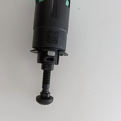Interruptor de luz de travão de plástico metálico 4534.48 4534.63 4534.65 para Peugeot 207 307 308