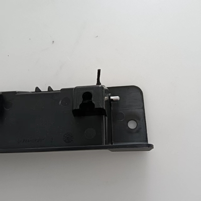 Uma maçaneta de porta traseira CLASS para trânsito MK6 MK7 2000-2013 e certificada ISO9001/IATF16949