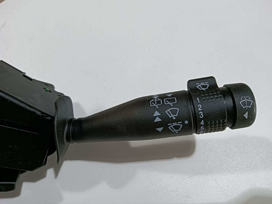 Escort HB Indicador de faróis e interruptor do limpador 95AG11K665DA para a coluna de direção