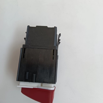 Substituição do interruptor de luz de aviso de perigo 1K0 953 509A VW GOIF5 Jetta, se aplicável