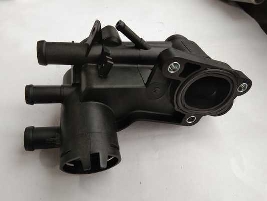 8192772 IATF16949 Conjunto de caixa de termostato para assento Ibiza 1.0 1.4 1.6 032121111N