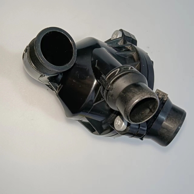 Montagem de caixa do termostato do refrigerante do motor do carro para BMW X6 ano 2006-2013 Metal plástico
