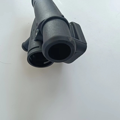 Flange de refrigeração de plástico metálico 038121132C para Volkswagen Audi SKODA SVW