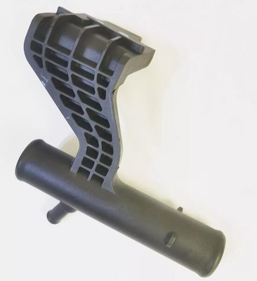 2018- Conector de tubos de refrigeração do radiador de enchimento de água para TOYOTA 16577-21020 1657721020