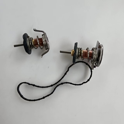 Termostato de líquido de refrigeração de motor de plástico metálico para Ford F250 F350 F450 F550 6.4L 2008 2009 2010