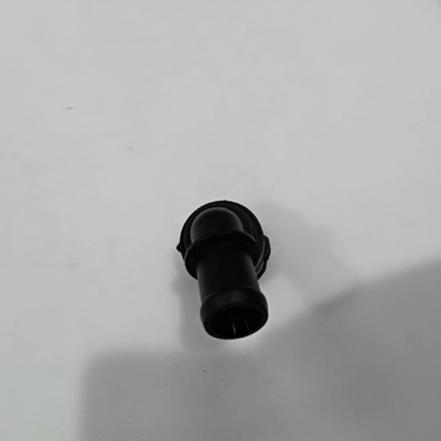 Refrigerante para flange de plástico metálico para VW Touran Tiguan Polo Passat 5Q0122291AC IATF16949