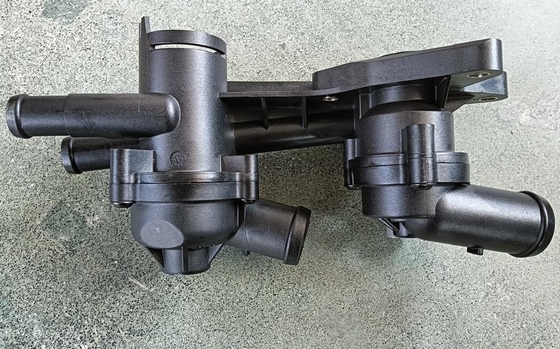 03C121111AM Reunião do termostato do motor do refrigerante para assento Ibiza VW Jetta 2011-2022 VW Polo 03C121111M