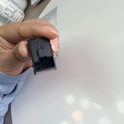 Botão de interruptor de liberação da porta do tanque de combustível para Volkswagen Golf MK5 Rabbit Jetta em preto